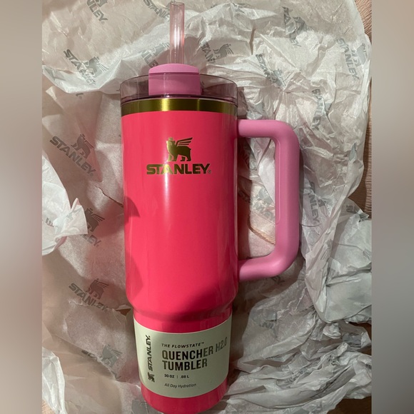 Stanley Pink & Gold Edition - Picture 1 of 4
